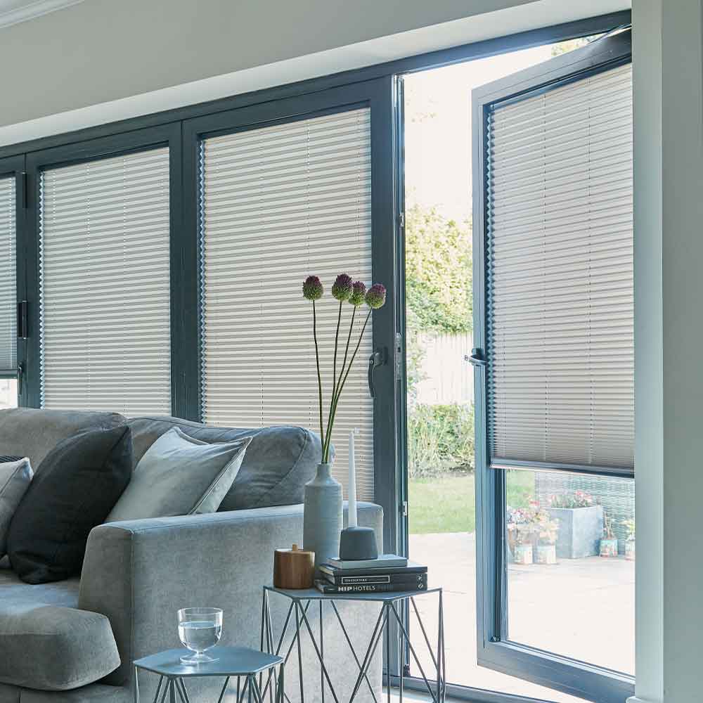 Measuring blinds in Cheshire